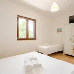 Massaroom Villa *