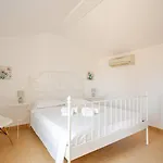 Villa Massaroom *