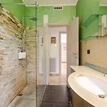 Villa Massaroom *
