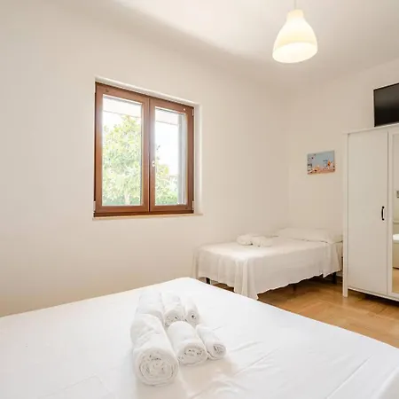 Massaroom Villa *