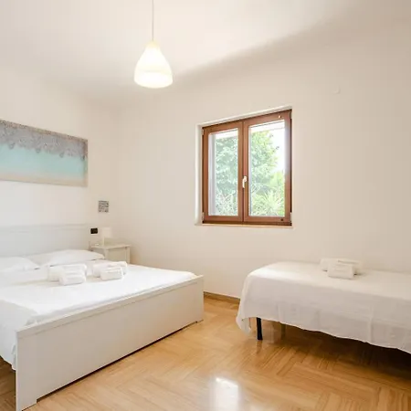 Villa Massaroom